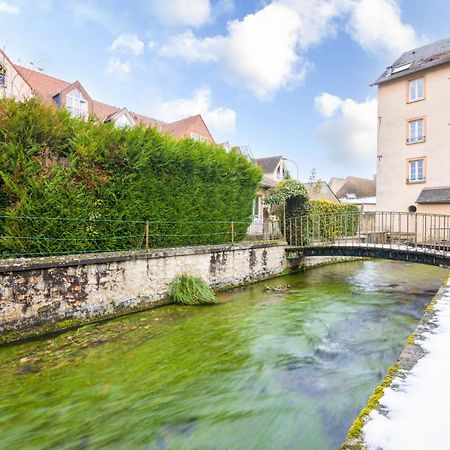 Studio Chaleureux A Etampes, France Exteriér fotografie